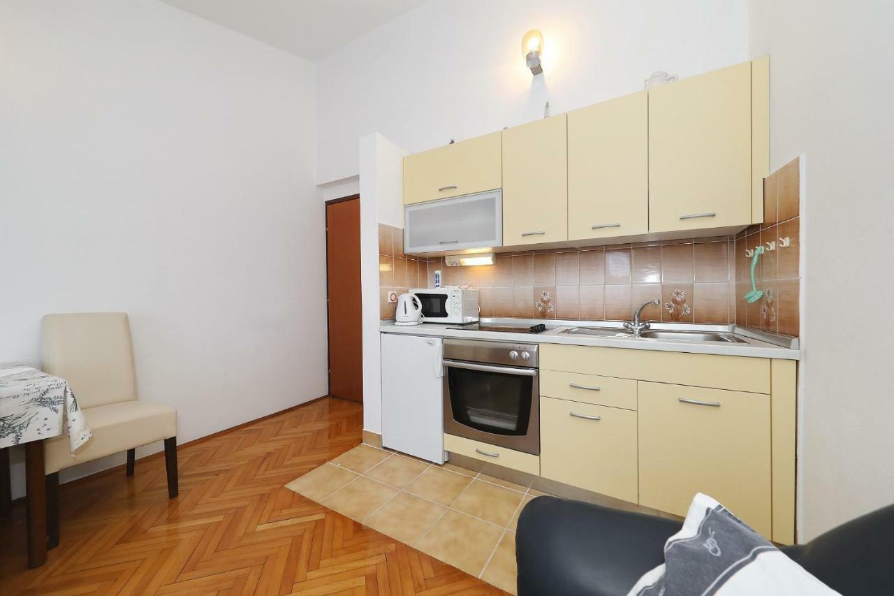 Apartments Vedrana Биоград-на-Мору Экстерьер фото