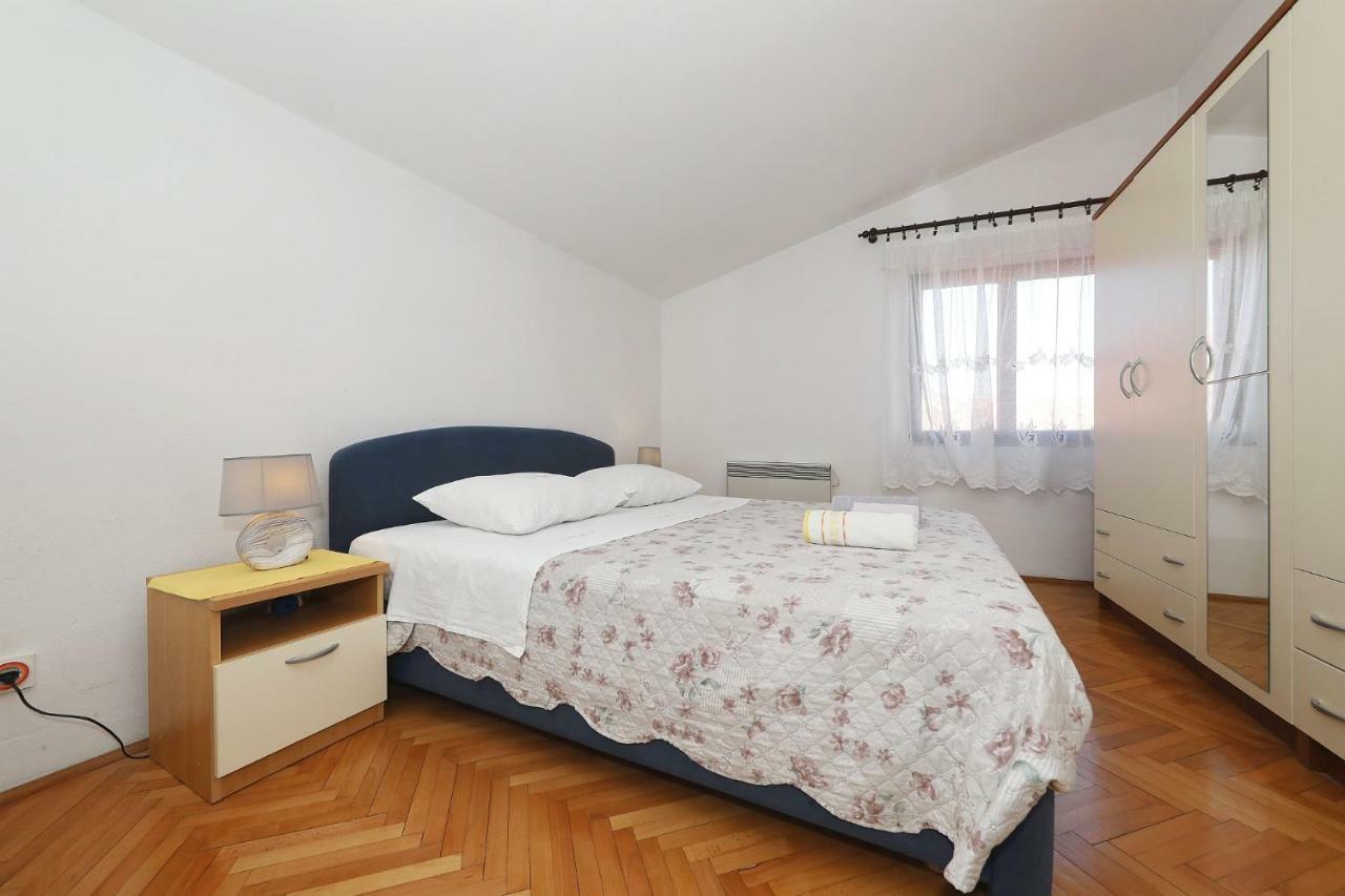 Apartments Vedrana Биоград-на-Мору Экстерьер фото